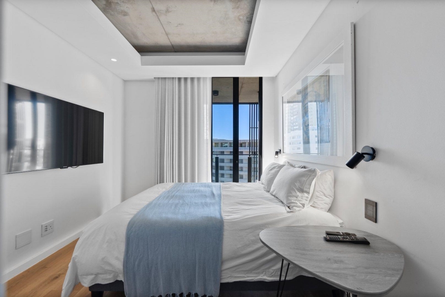 2 Bedroom Property for Sale in Sea Point Western Cape